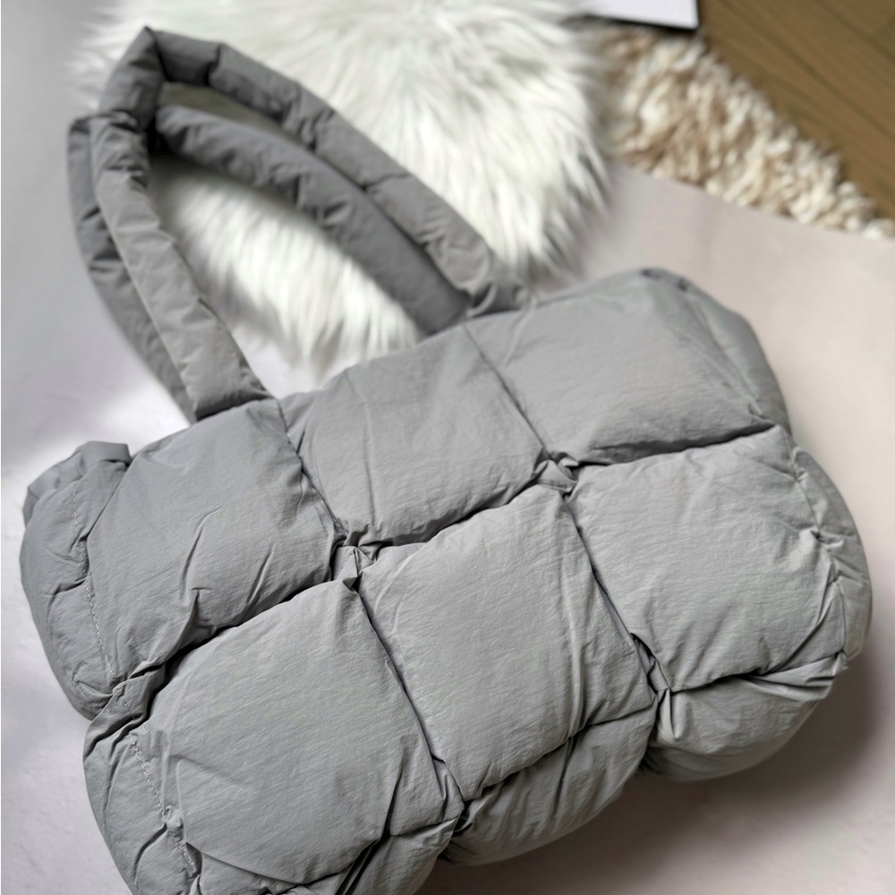 Puffer Tote Bag Large Capacity Soft Padded Yoga Gym Pilates Bag Grey New